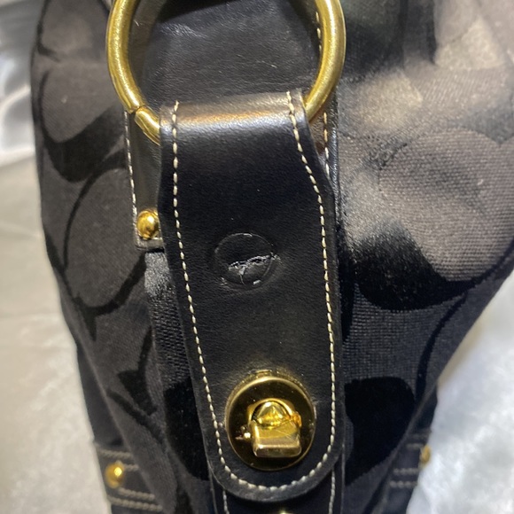 Coach Signature Slim Large Hobo Handbag - Picture 4 of 9